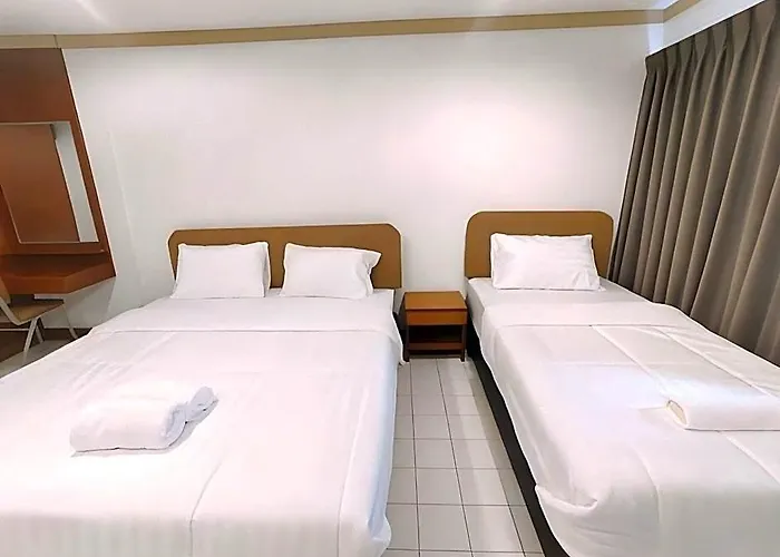 Hotel Oyo 75446 Travis Inthamara 49 Bangkok