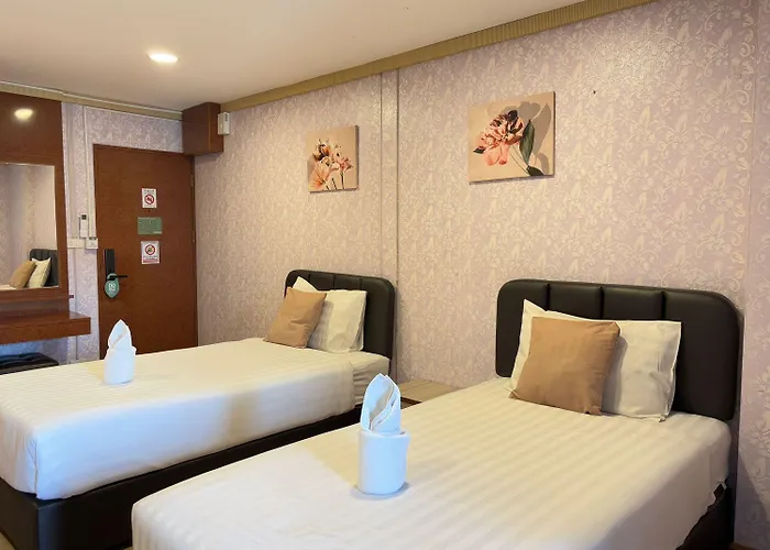Hotel Oyo 75446 Travis Inthamara 49 2*